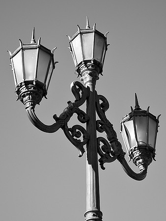 B&W Lights